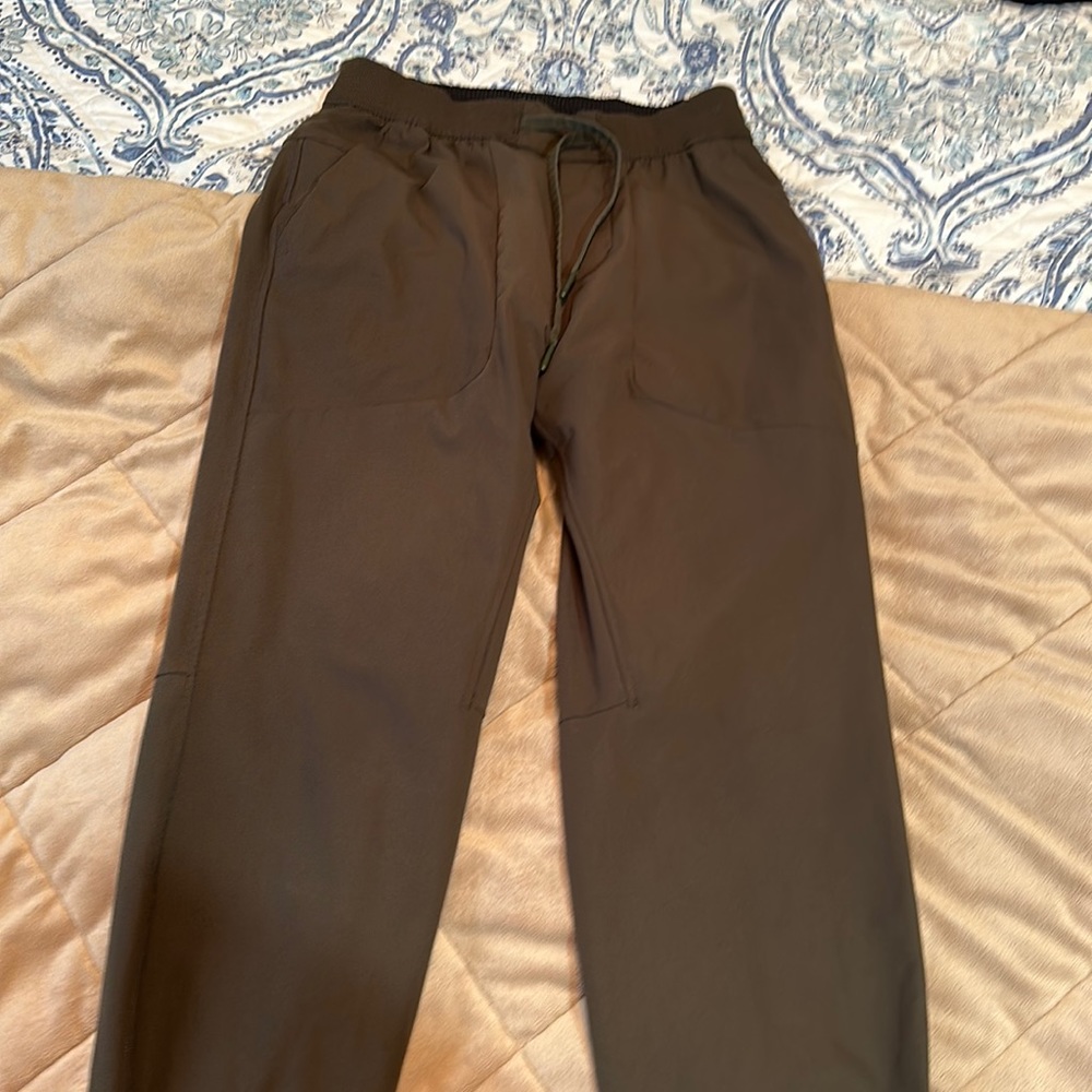 Men’s Lululemon ABC Joggers